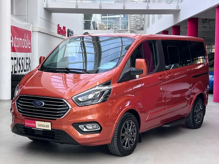 Ford Tourneo Custom