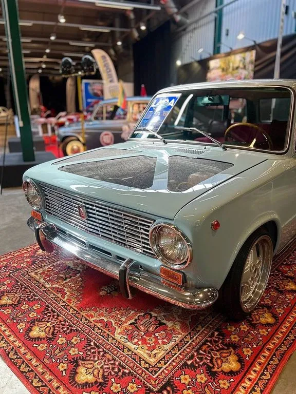 Lada 1200