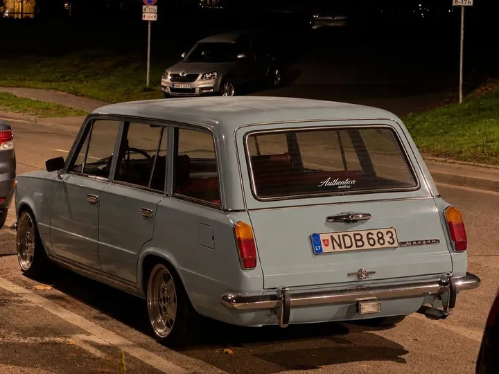 Lada 1200