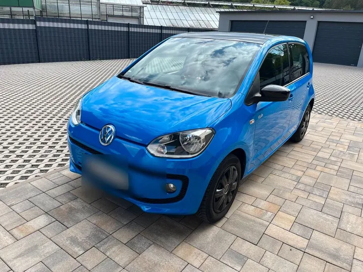 Volkswagen up!