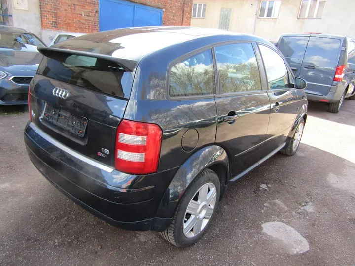 Audi A2