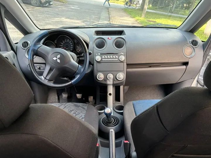 Mitsubishi Colt