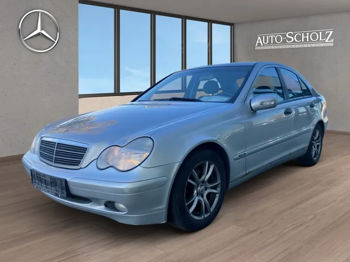 Mercedes-Benz C 200