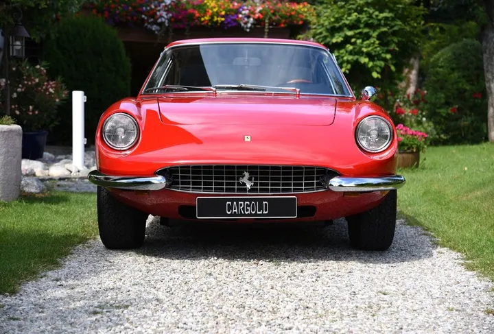 Ferrari 365