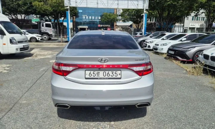Hyundai Grandeur