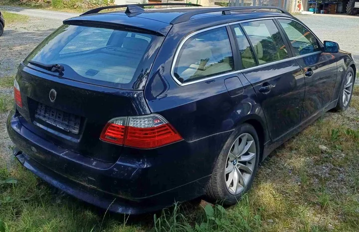 BMW 530