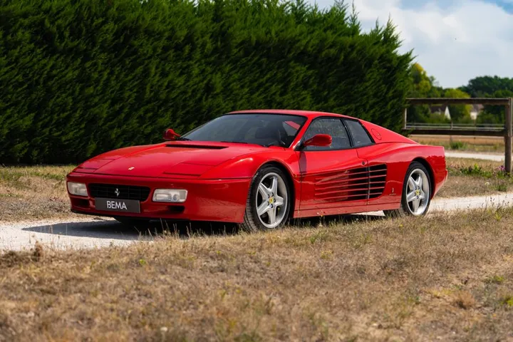 Ferrari 512