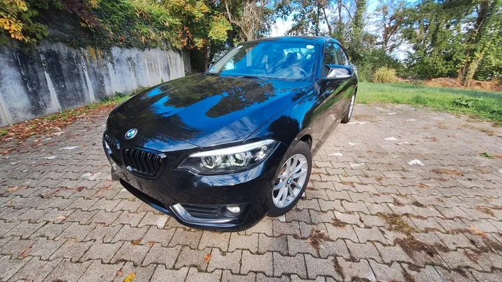 BMW 218