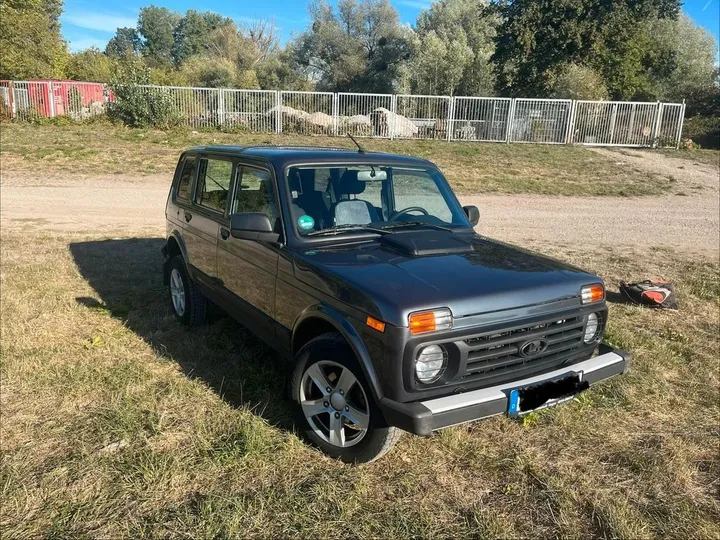 Lada Niva