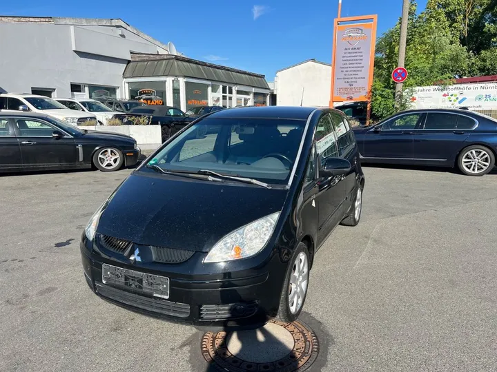 Mitsubishi Colt
