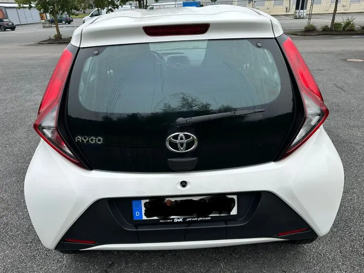 Toyota Aygo (X)