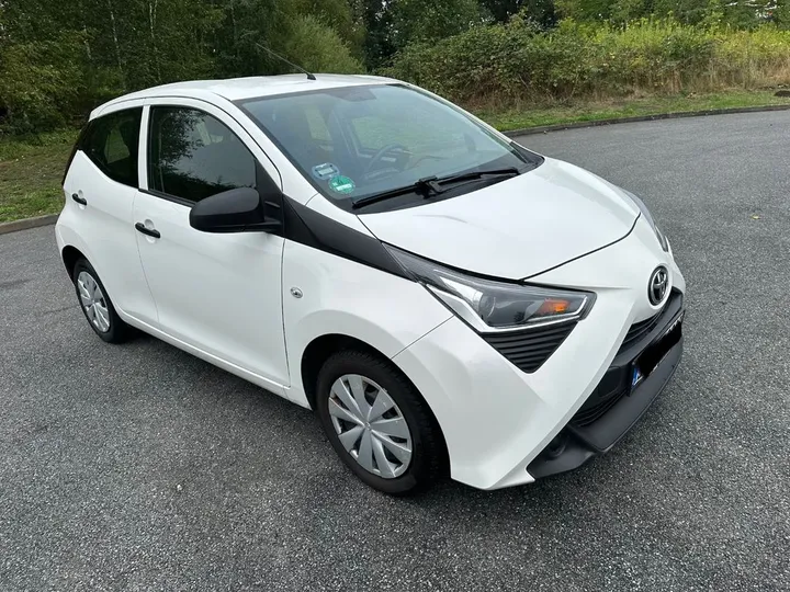 Toyota Aygo (X)