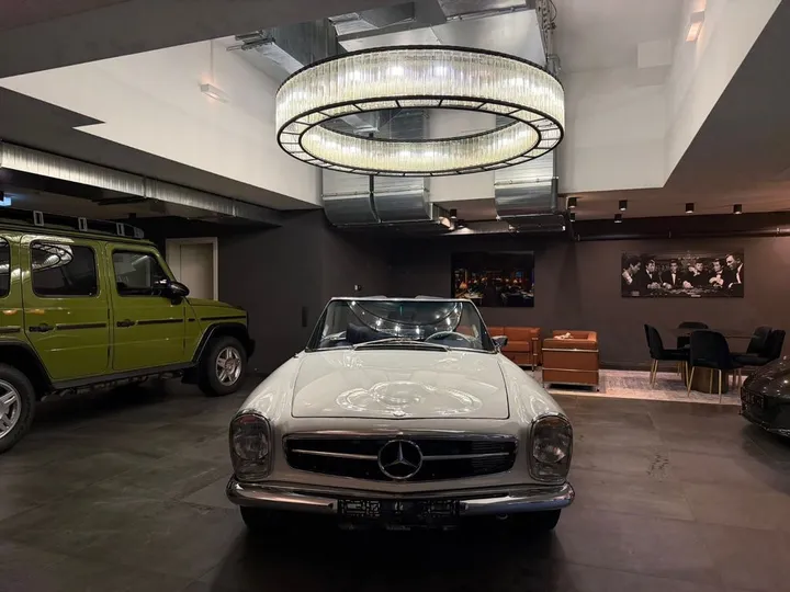 Mercedes-Benz SL 280