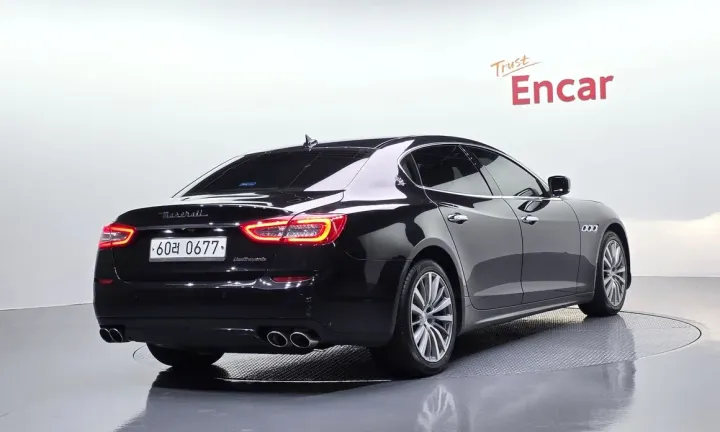 Maserati Quattroporte