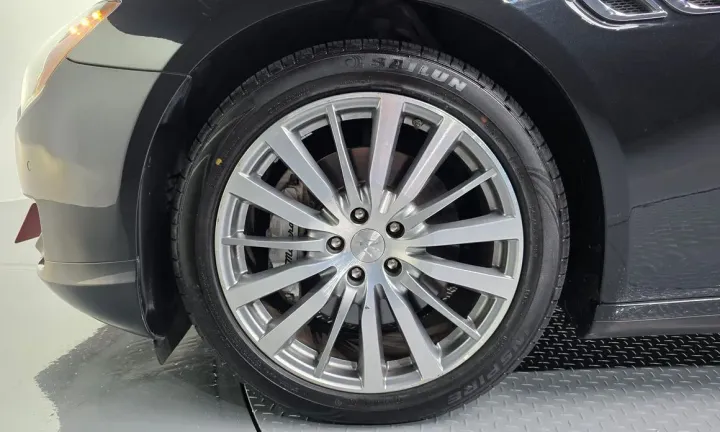 Maserati Quattroporte
