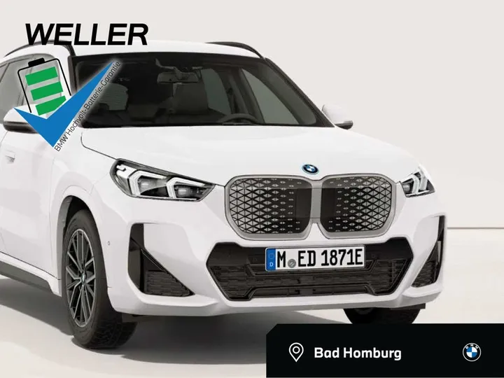 BMW iX1
