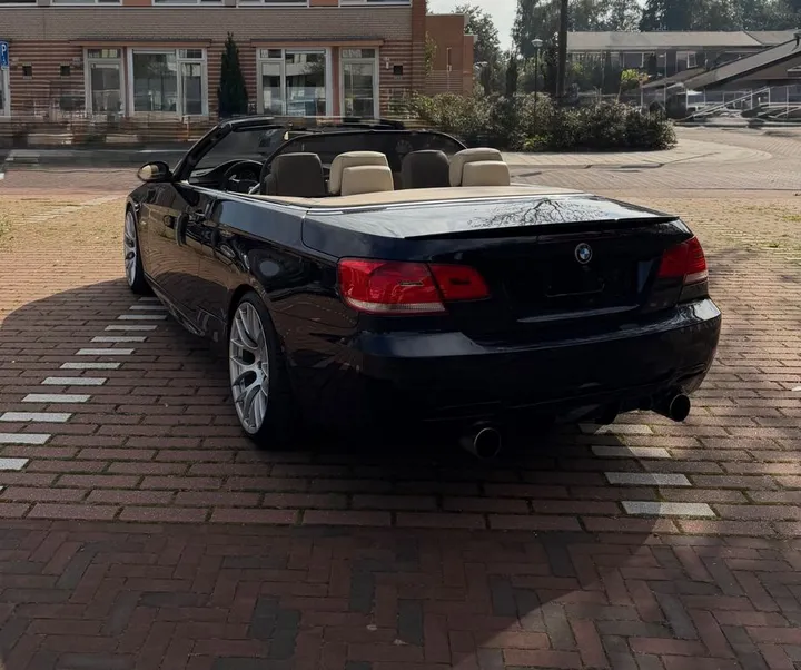 BMW 335