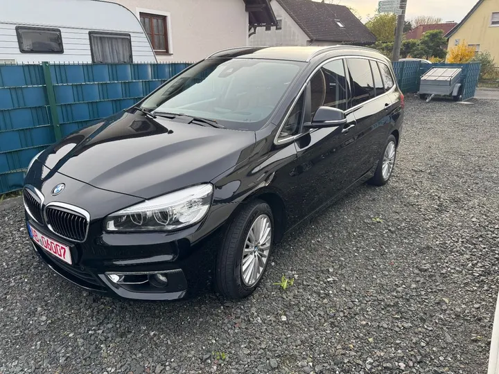 BMW 218