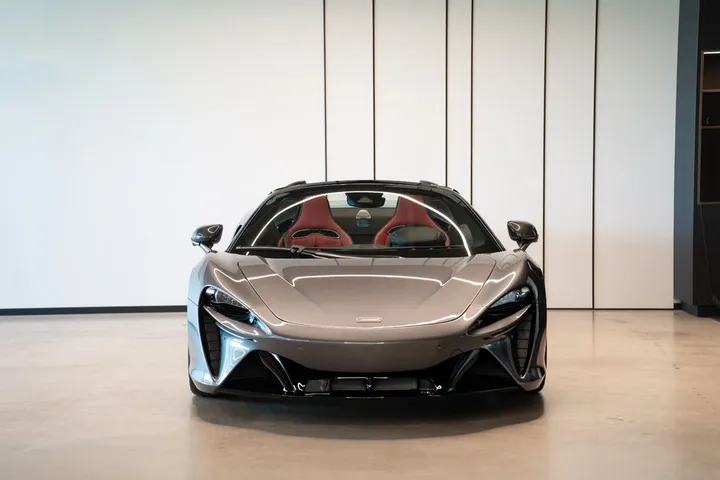 McLaren Artura