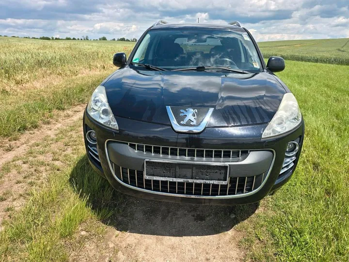 Peugeot 4007