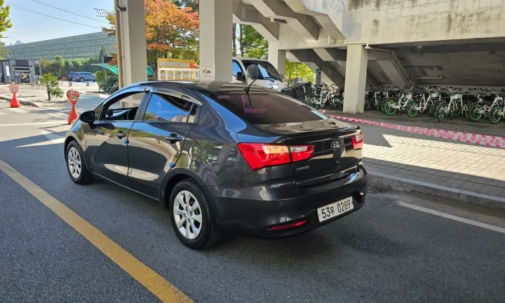 Kia pride