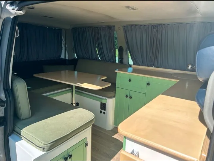 Volkswagen T4 Caravelle