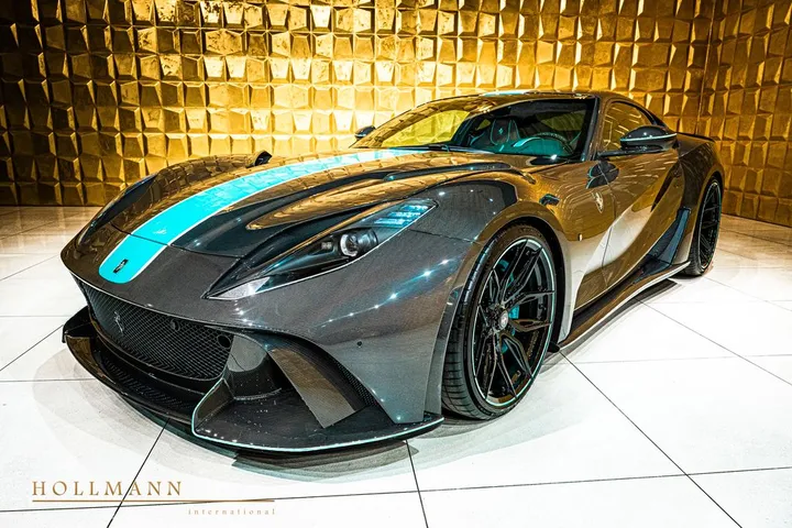 Ferrari 812