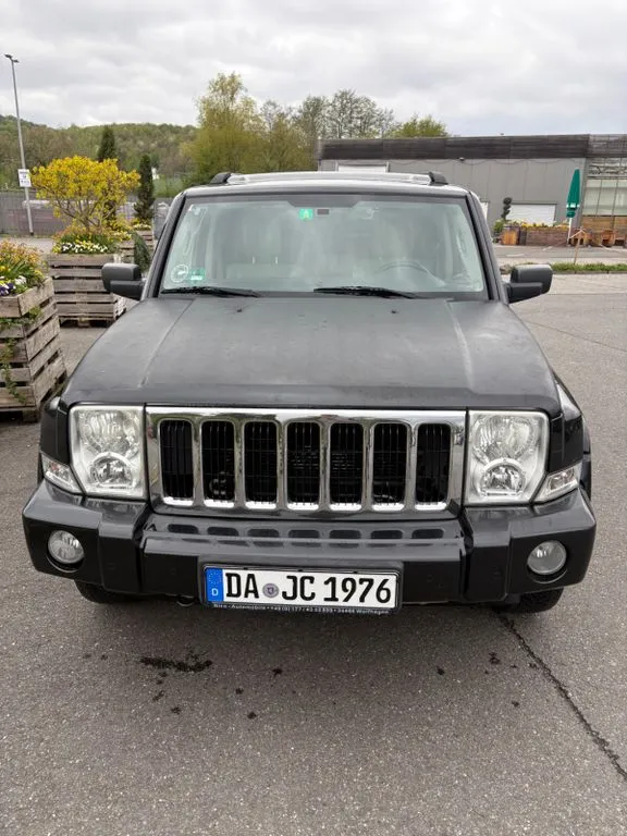Jeep Commander