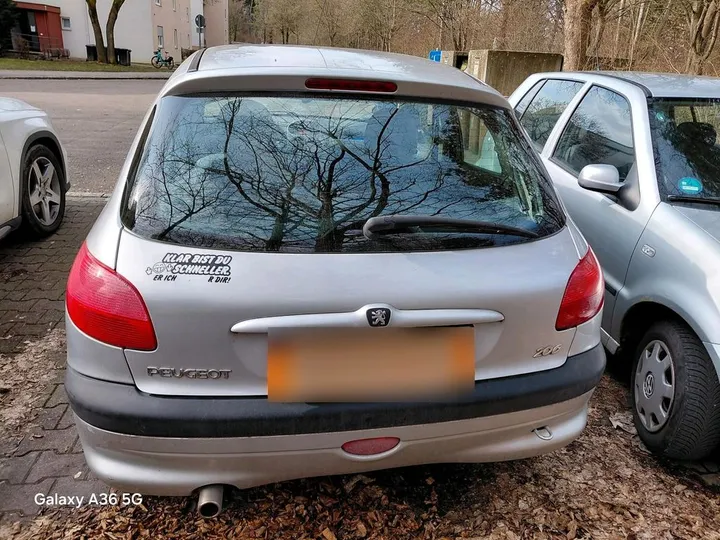 Peugeot 206