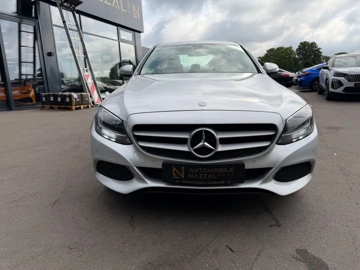 Mercedes-Benz C 180