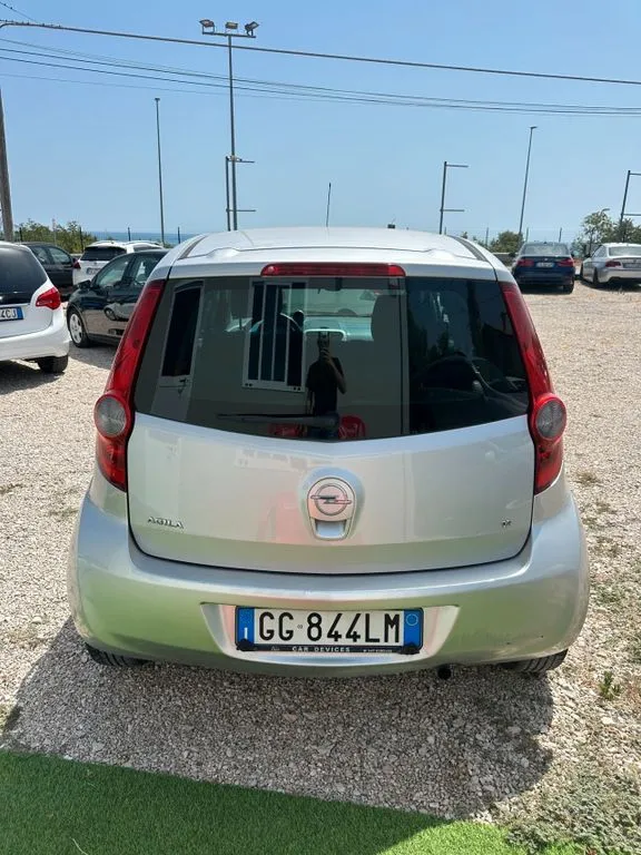 Opel Agila