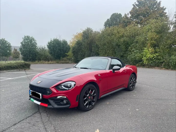 Abarth 124 Spider