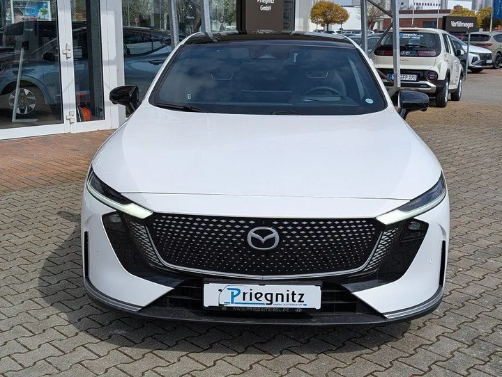 Mazda 6e