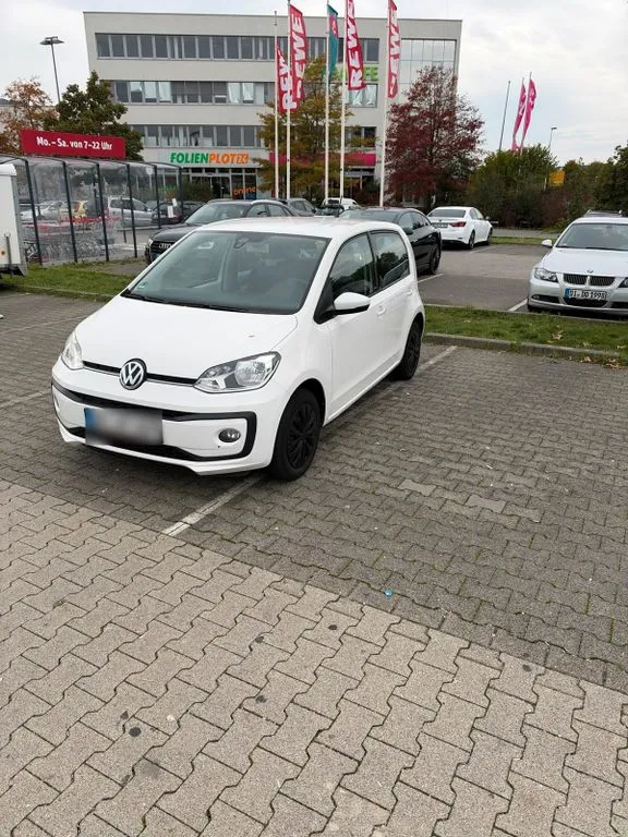 Volkswagen up!
