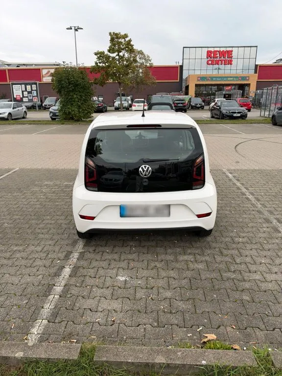 Volkswagen up!