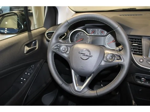 Opel Crossland (X)