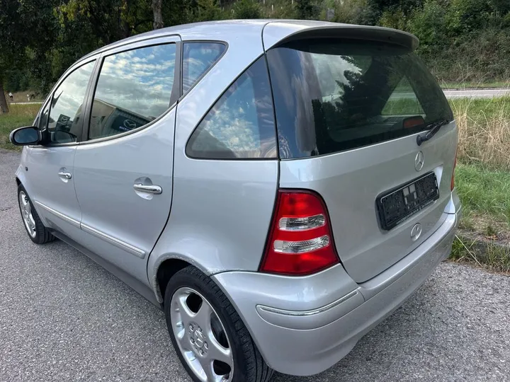 Mercedes-Benz A 160