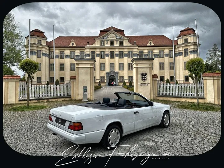 Mercedes-Benz 300