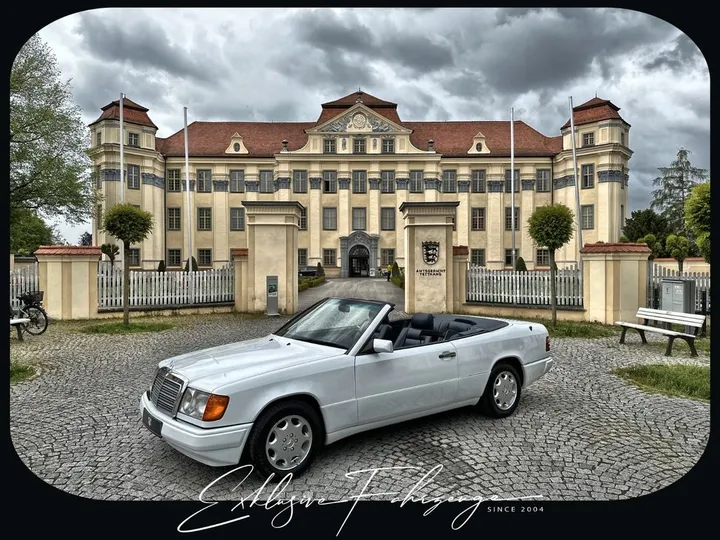 Mercedes-Benz 300
