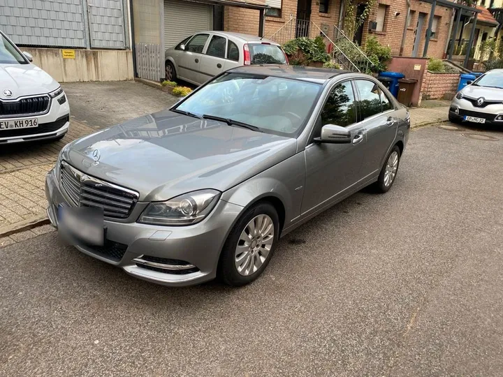 Mercedes-Benz C 200