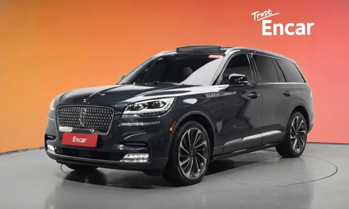 Lincoln Aviator