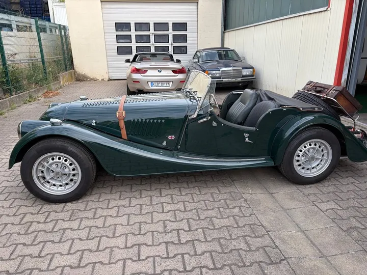 Morgan Plus 8
