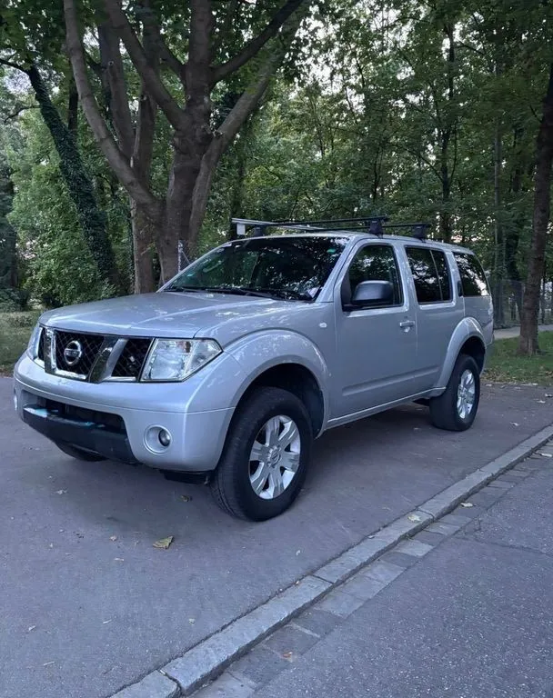 Nissan Pathfinder