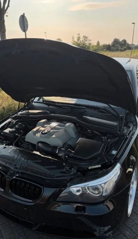 BMW 545