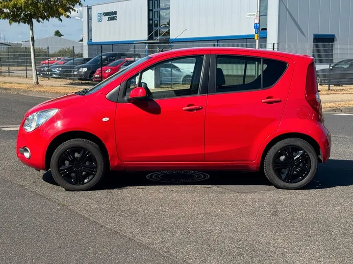 Opel Agila