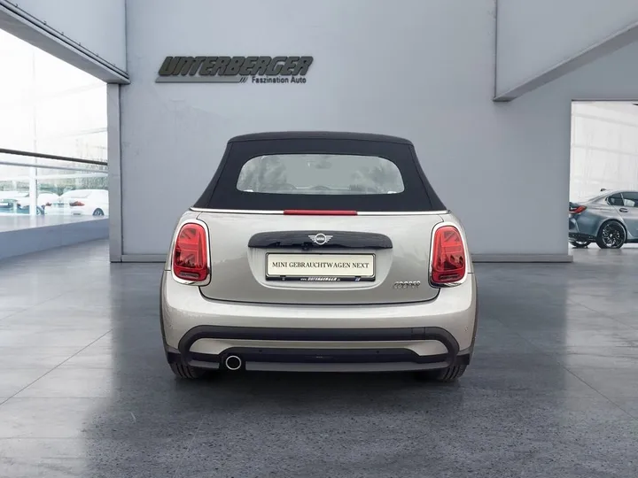MINI Cooper Cabrio