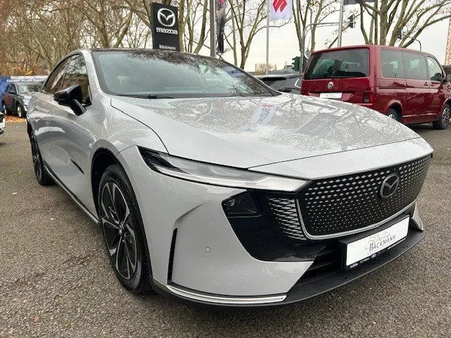 Mazda 6e