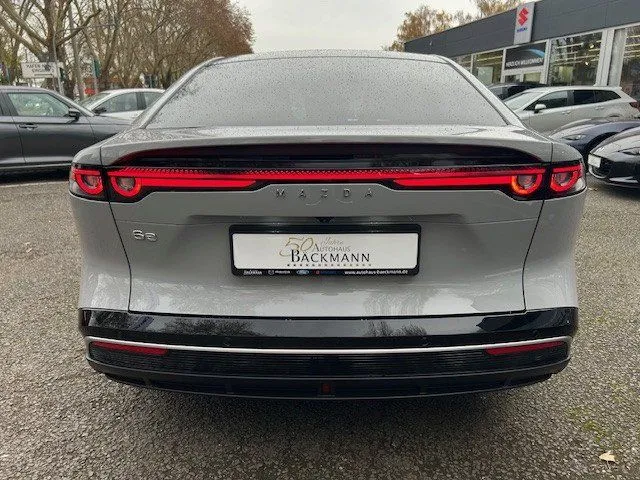 Mazda 6e