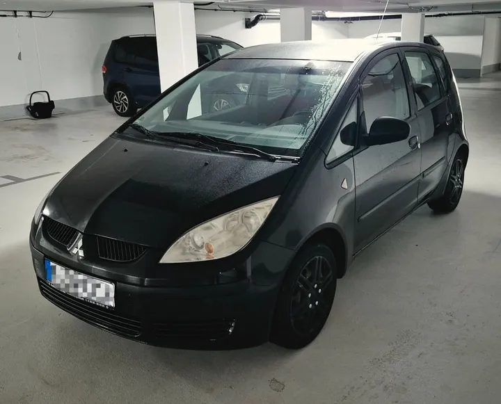 Mitsubishi Colt