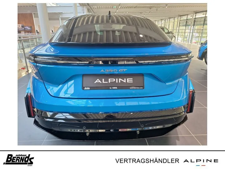 Alpine A390